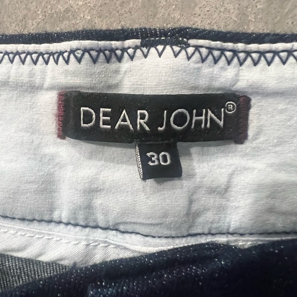 NWT DEAR JOHN Finnegan Roll Cuff Shorts in Indigo Dark Wash 4” Size 30 - Picture 4 of 6